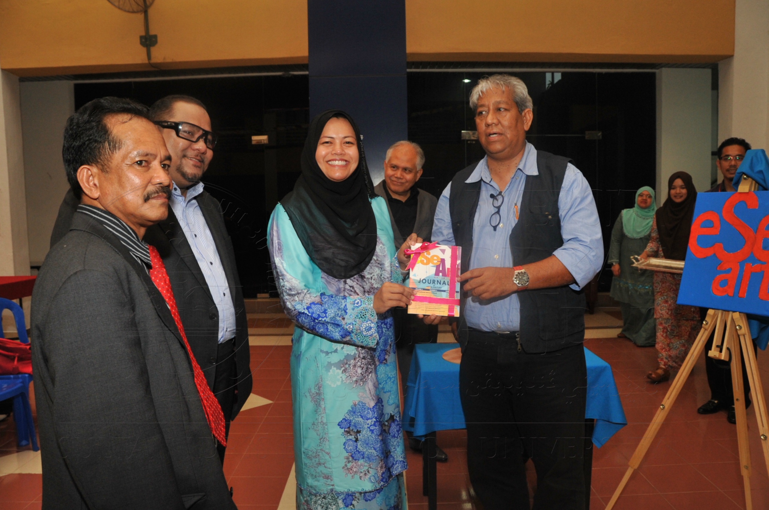 PRO15 173 ESE HAS 2385